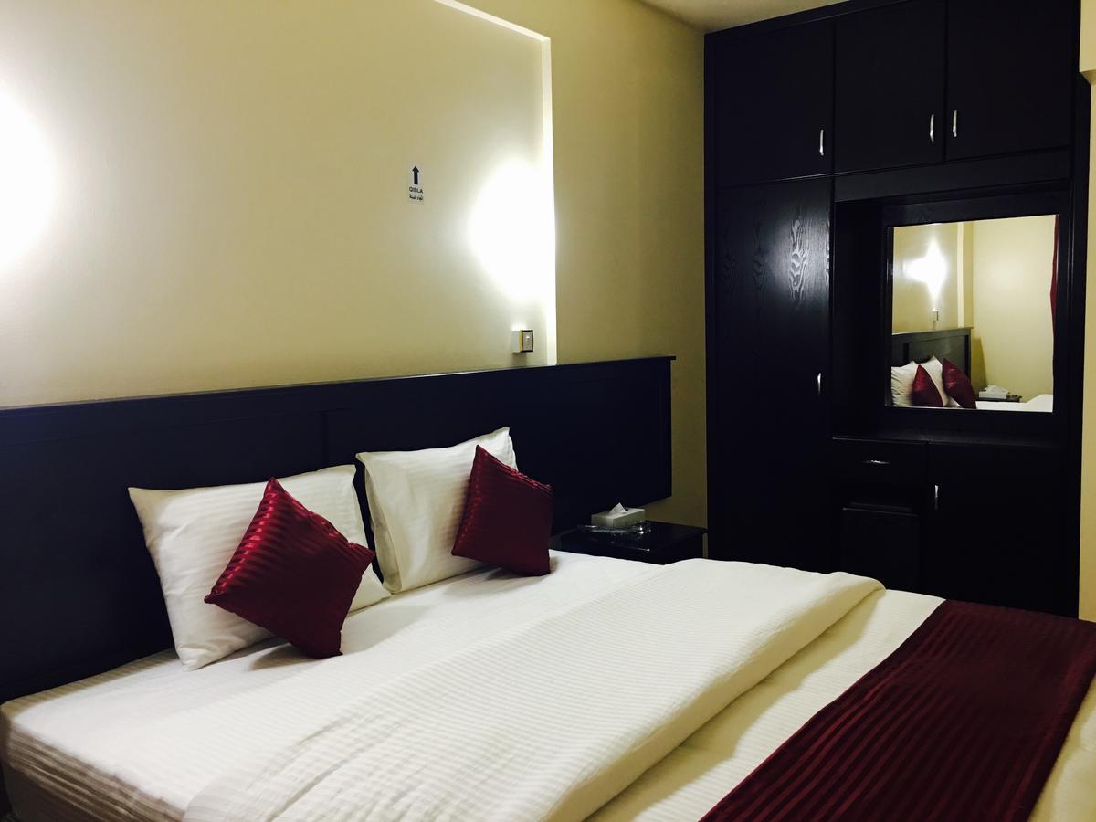 Simba Hotel Dubai Exterior photo