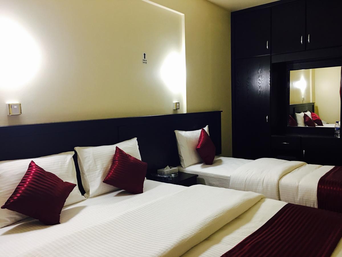 Simba Hotel Dubai Exterior photo